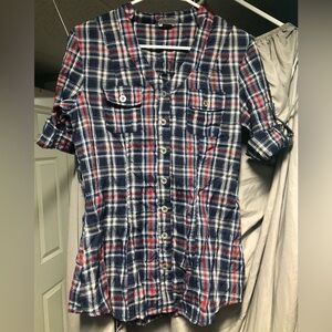 Lola Womens Plaid Short Sleeve Button Up.Preloved.Size Small.Red/White/Blue.
